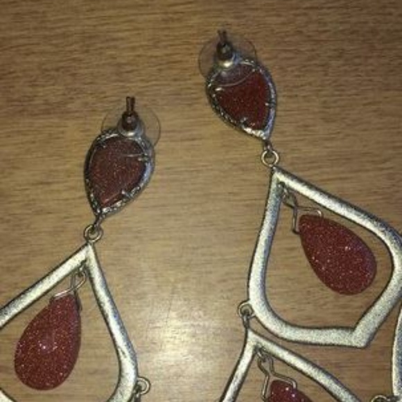 Kendra Scott Chandelier Earrings - Picture 3 of 4